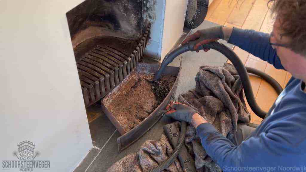 Prijs schoorsteenvegen Noordwijk schouw reinigen Prijs schoorsteenvegen Noordwijk schouw reinigen