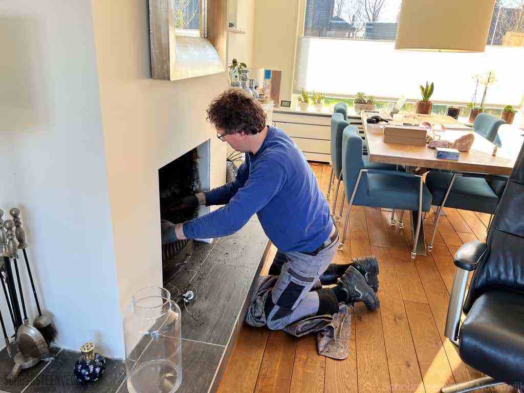 Schouwveger Noordwijk kleed schoorsteenreiniger Schouwveger Noordwijk kleed schoorsteenreiniger